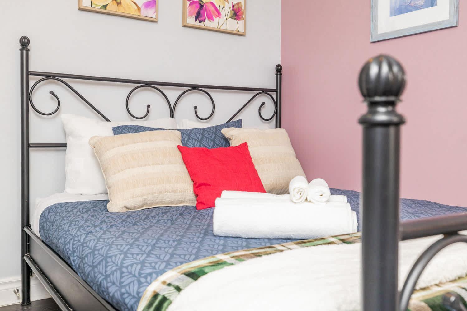 Pet-Friendly Home - Near Chinatown & Little Italy Ottawa Buitenkant foto